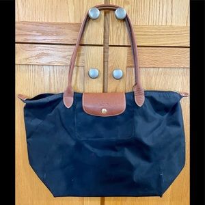Longchamp large tote. Black.